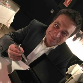 Carlos Medina avatar image