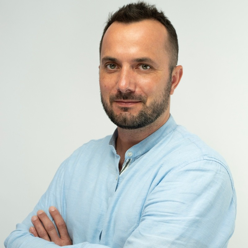 Maciej Szmigiel avatar image