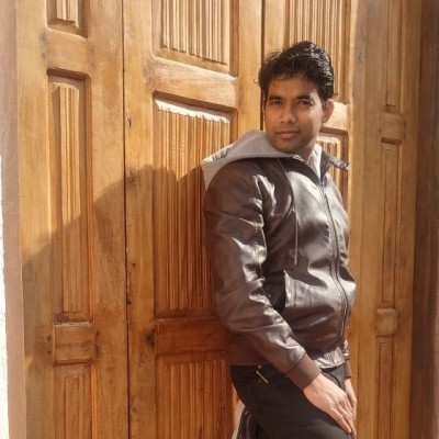 Saurabh Tanwar avatar image