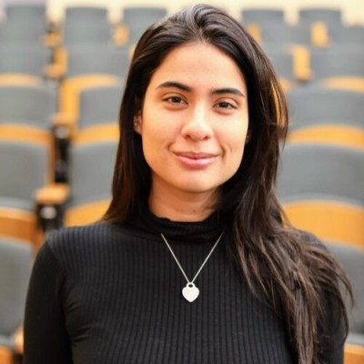 Camila Metello avatar image