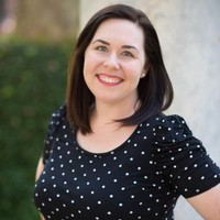 Deanna Thompson avatar image