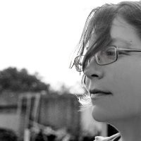 Rebecca Kahn avatar image