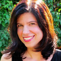 Eve Stoller avatar image