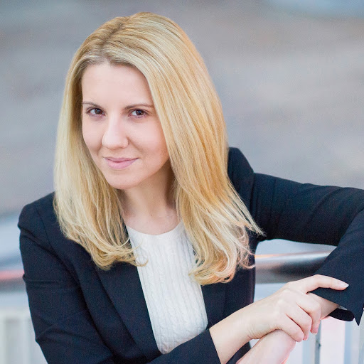 Alice W. avatar image