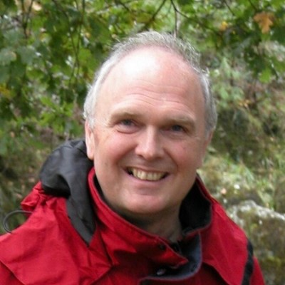 Profile Image for Dr Robert Brown