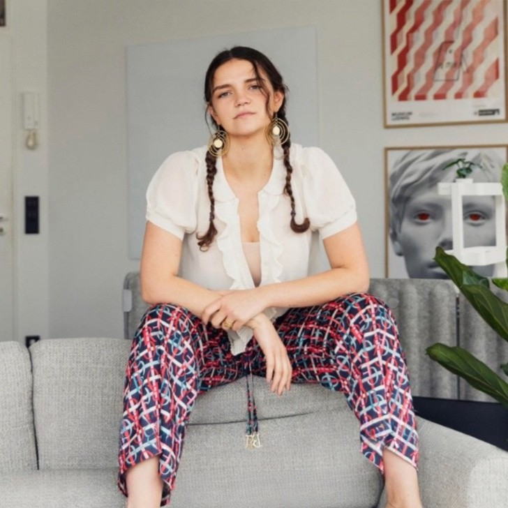 Madeline Lawrence avatar image