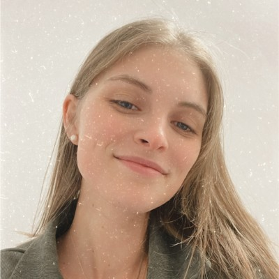 Alexia Petit avatar image