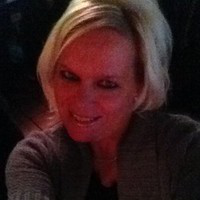 Laura Lucas avatar image