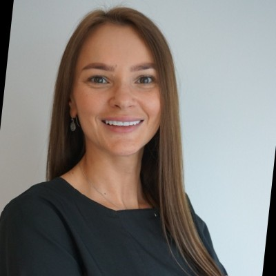 Yuliya Lutsenka avatar image