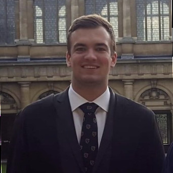 Maximilian Niroomand avatar image