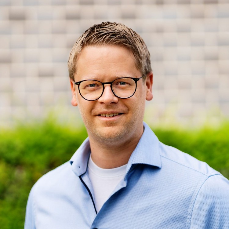 Tobias Placke avatar image