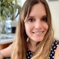 Carlota Iglesias avatar image