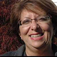 Lisa Henderson avatar image