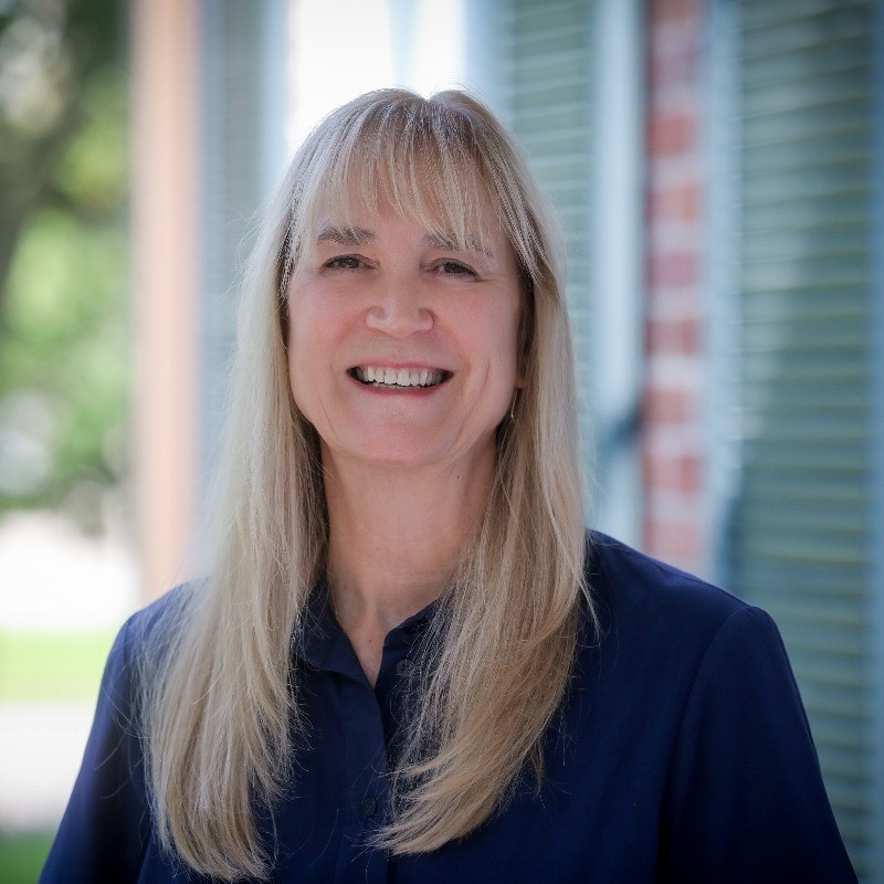 Luann Dozier avatar image