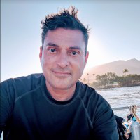 Harry Gold avatar image