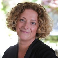 Jo Scarlett avatar image