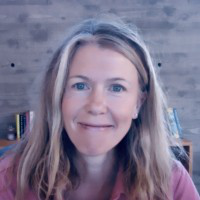 Jen Stumbles avatar image