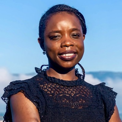 Sofiat Akinola avatar image