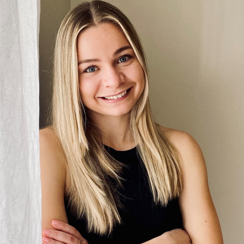 Danae Luetkehans avatar image