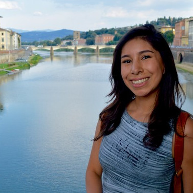 Elizabeth Santacruz avatar image