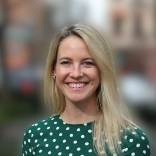 Carly (Chamberlain) Sharma avatar image