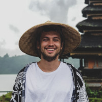 Serge Kashevko avatar image