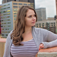 Alicia Lyon 🦁 avatar image