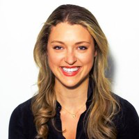 Clara de Lima avatar image