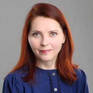 Julia Aaa avatar image