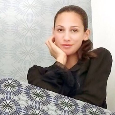 Phoebe Fellows avatar image