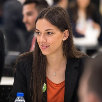 Beatriz Silva avatar image