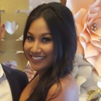 Simone Santos avatar image