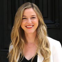 Katie Kravit avatar image