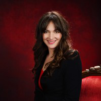 Julia Anderson avatar image