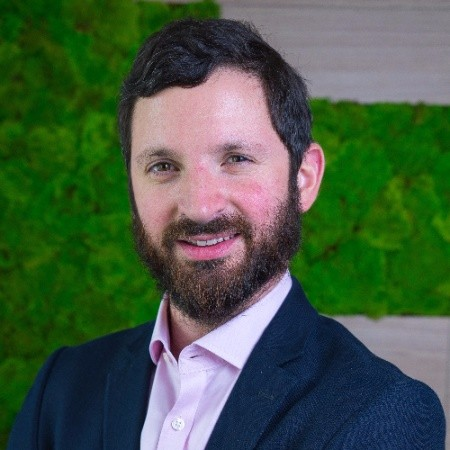 Daniel Saunders avatar image