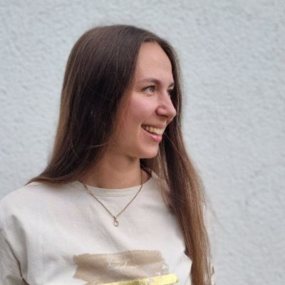 Alena Dubeshko avatar image