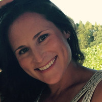 Stephanie Davis avatar image