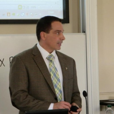 Robert M. avatar image