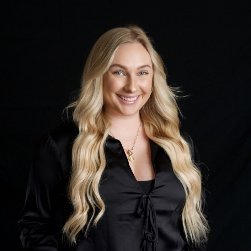 Emma Eret avatar image