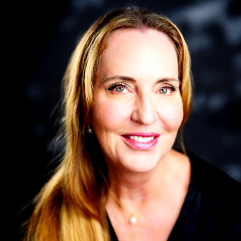 Lisa Jennings Young avatar image