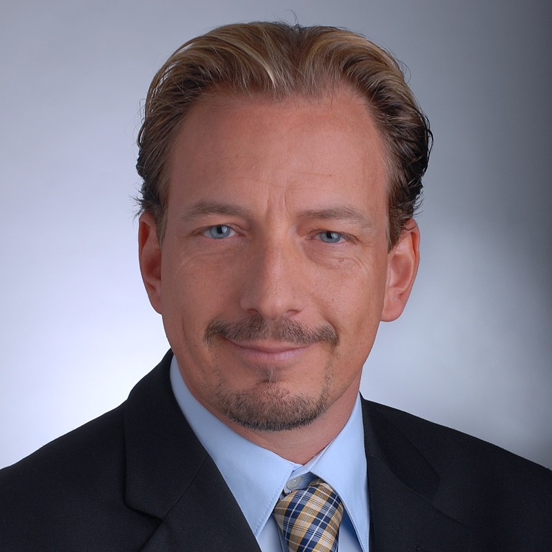 René Raeber avatar image