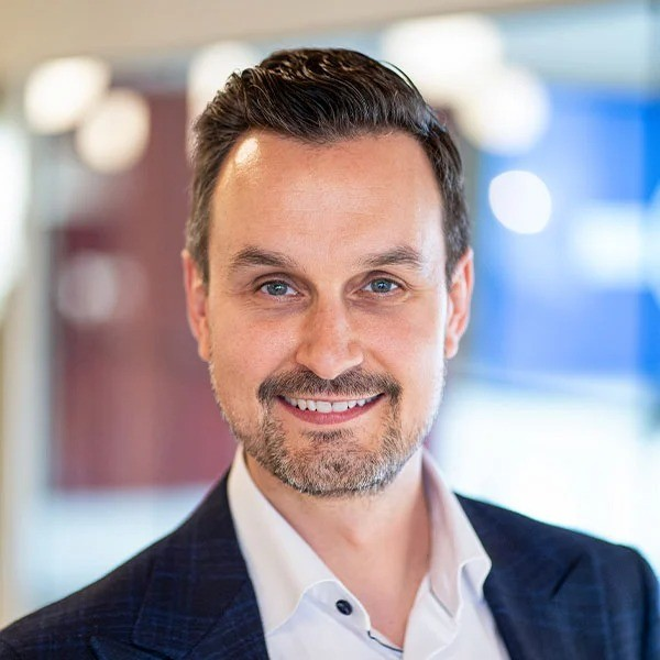 Bryn Knox avatar image