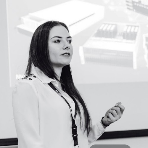 Anna Ferfeli avatar image