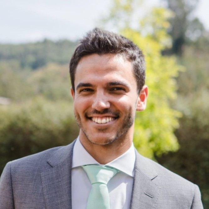 Tiago Pereira avatar image