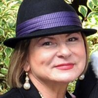 Leonarda Reut avatar image