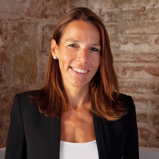 Christine Woll avatar image