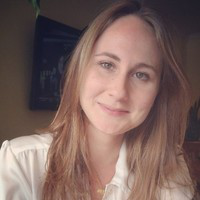 Suzana Kahn avatar image