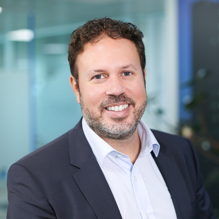 Decius Valmorbida avatar image