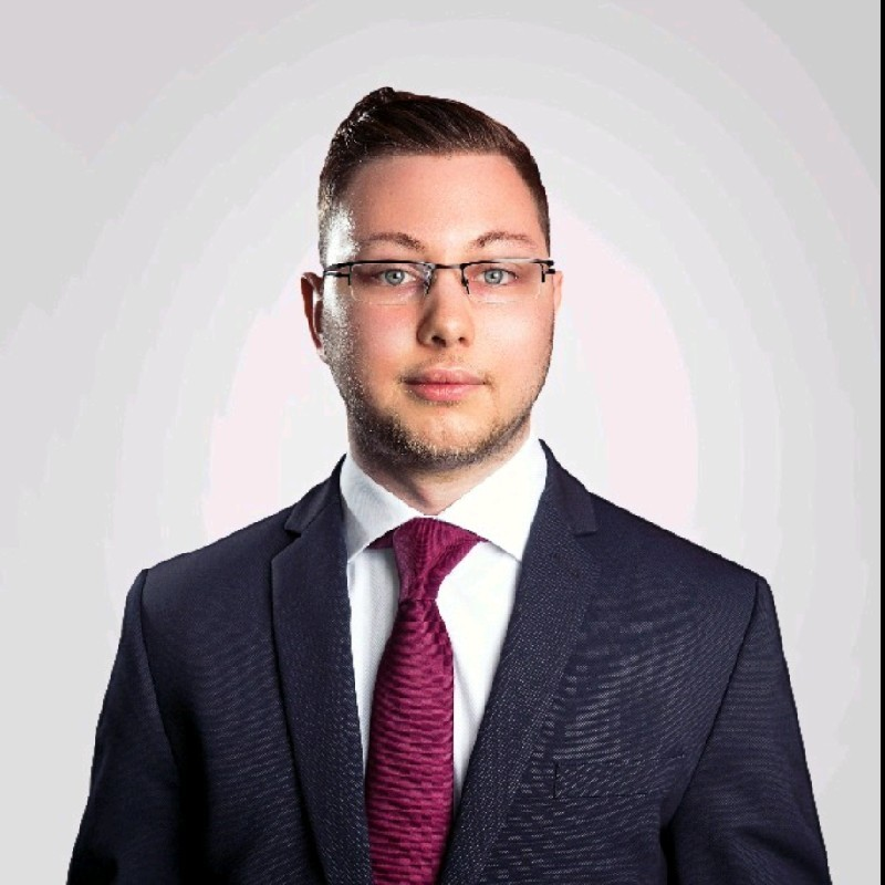 Julian Bertsch avatar image