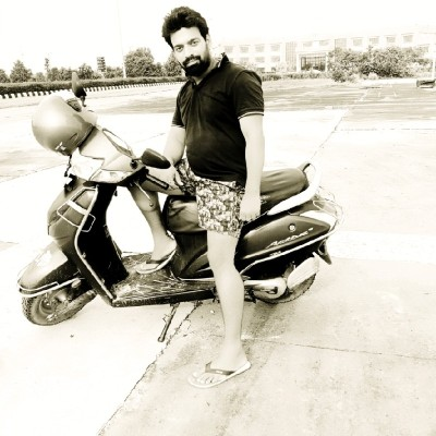 Raj Tiwari avatar image